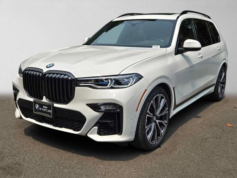 Used 2021 BMW X7 M50i AWD/4WD image 7