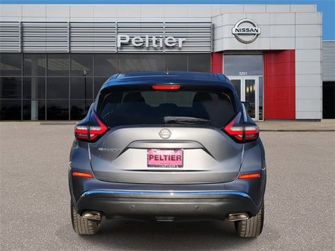 Certified 2023 Nissan Murano S image 5