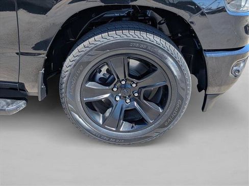 Used 2021 RAM 1500 Big Horn AWD/4WD image 24