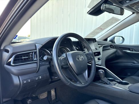 Used 2023 Toyota Camry SE image 13