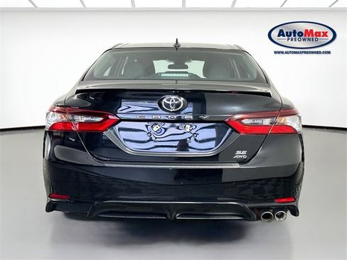 Used 2021 Toyota Camry SE image 7