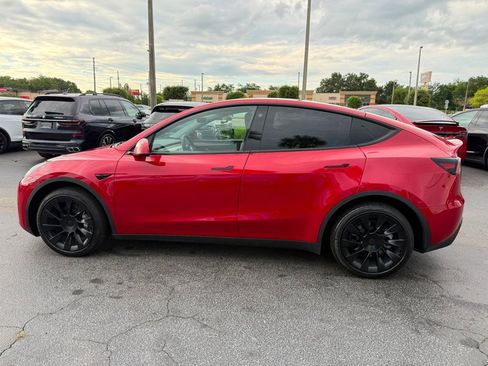 Used 2023 Tesla Model Y AWD image 8