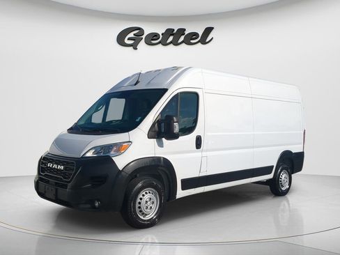 Used 2025 RAM ProMaster 2500 w/ Convenience Group FWD image 1