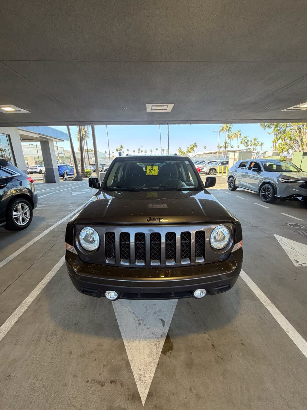 Used 2015 Jeep Patriot Sport w/ Power Value Group FWD image 2
