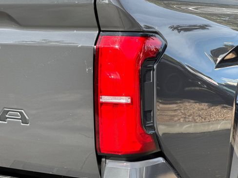 Certified 2026 Toyota Tacoma SR5 image 27