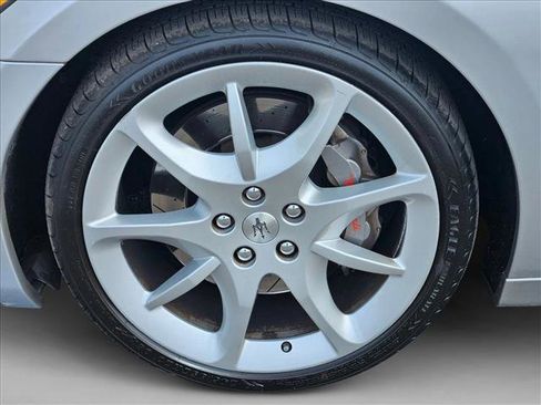 Used 2015 Maserati GranTurismo Sport RWD image 19
