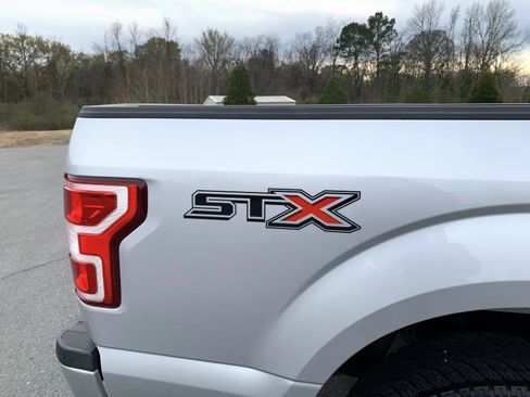 Used 2019 Ford F150 XL w/ Equipment Group 101A Mid image 9