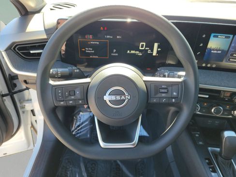 New 2026 Nissan Kicks S FWD image 23
