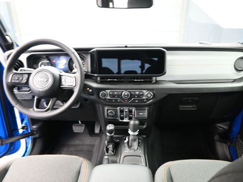 New 2026 Jeep Gladiator Sport AWD/4WD image 25