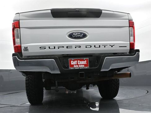 Used 2017 Ford F250 XL w/ Power Equipment Group AWD/4WD image 35
