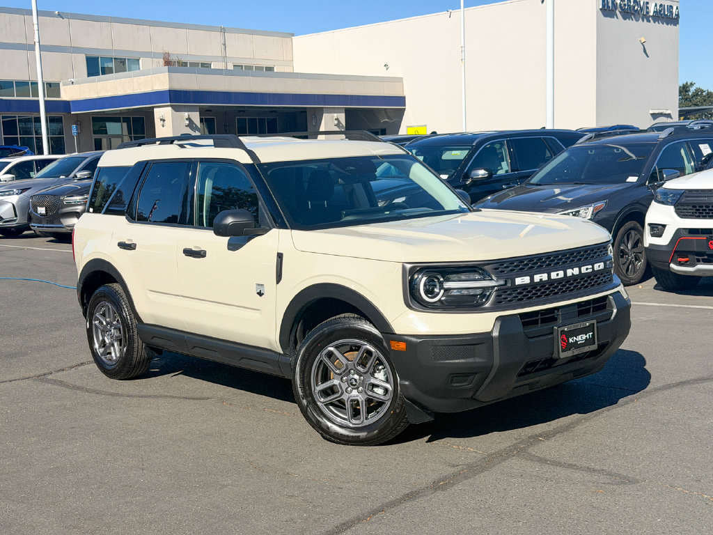 Used 2025 Ford Bronco Sport Big Bend AWD/4WD image 2