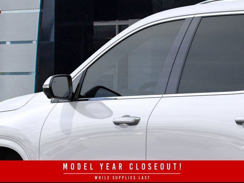 New 2025 Buick Enclave Avenir w/ Super Cruise Package AWD/4WD image 12