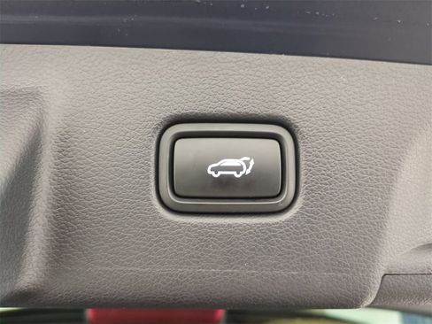 Certified 2024 Hyundai Palisade SEL image 15