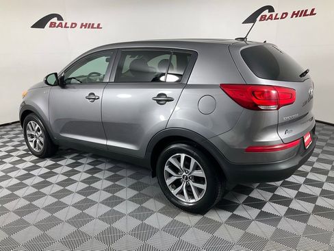 Used 2016 Kia Sportage LX image 4