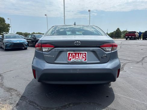 Used 2024 Toyota Corolla LE FWD image 7
