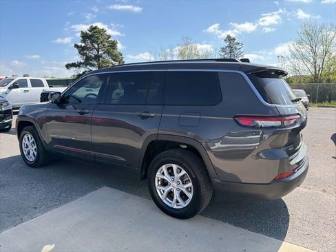 Used 2023 Jeep Grand Cherokee L Limited w/ Luxury Tech Group II image 8