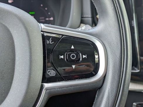 Certified 2022 Volvo XC60 T8 Inscription AWD/4WD image 27