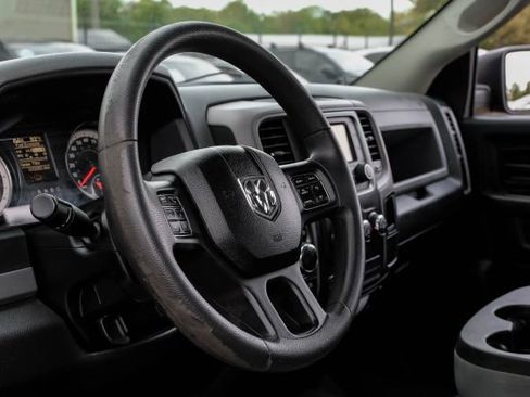 Used 2018 RAM 1500 Express w/ Black Ram 1500 Express Group image 21