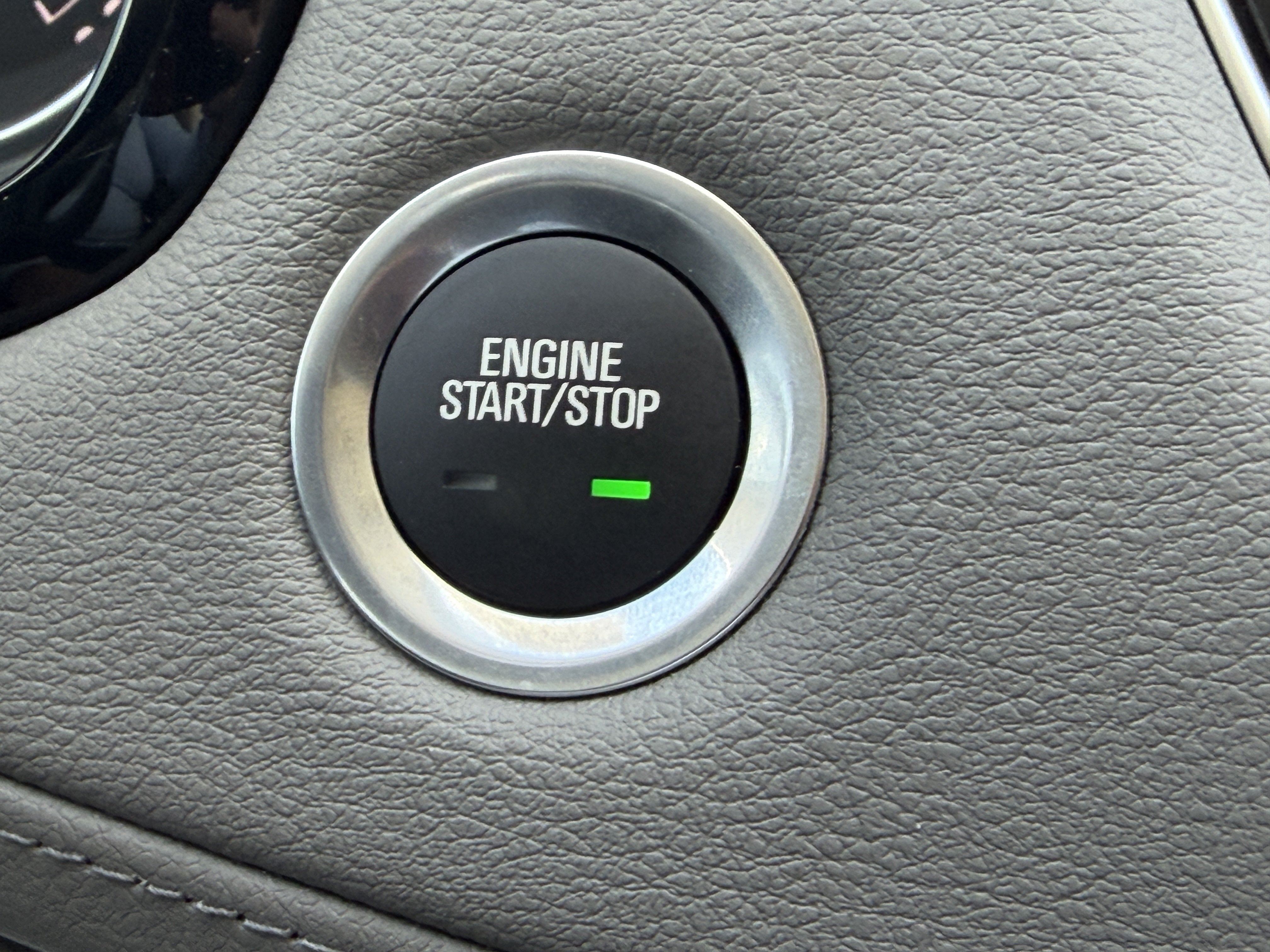 Certified 2024 Cadillac XT5 Premium Luxury FWD image 22