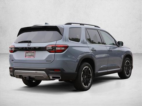 New 2026 Honda Pilot image 5