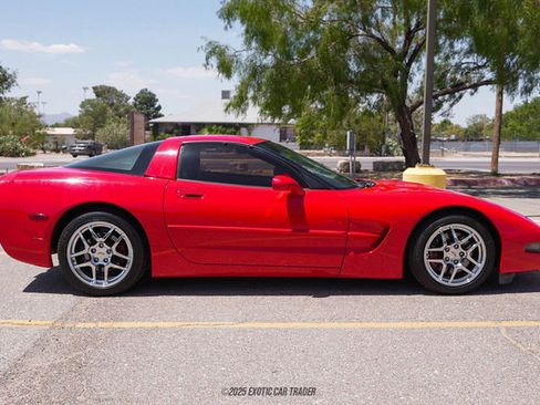 Used 1999 Chevrolet Corvette Coupe w/ Memory Pkg image 15