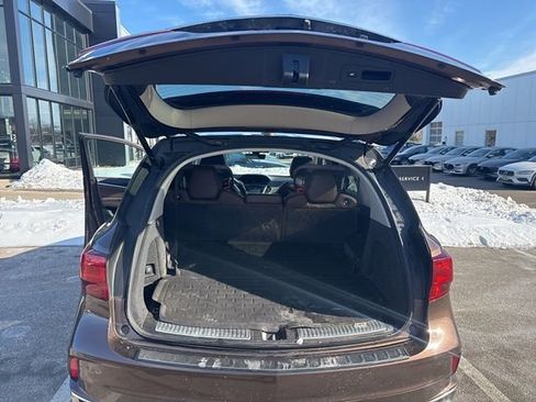 Used 2019 Acura MDX w/Advance/Entertainment Pkg image 11