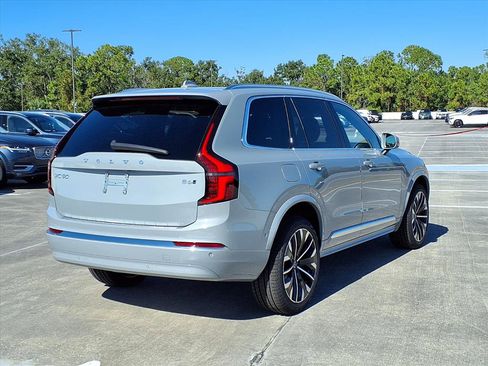 New 2026 Volvo XC90 B6 Plus w/ Protection Package Premier image 7