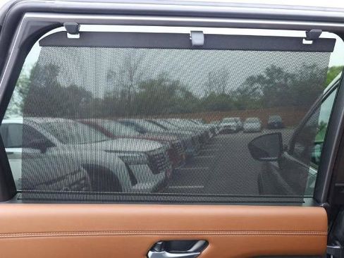 New 2026 Nissan Pathfinder Platinum image 26