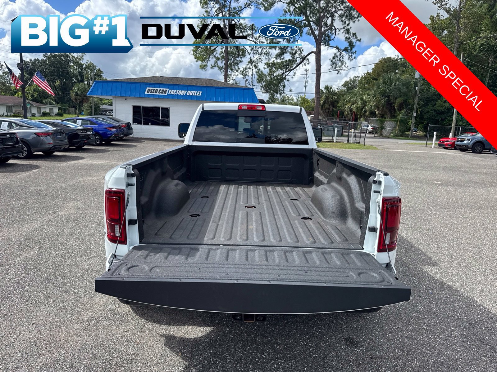 Used 2026 RAM 3500 Laramie AWD/4WD image 8