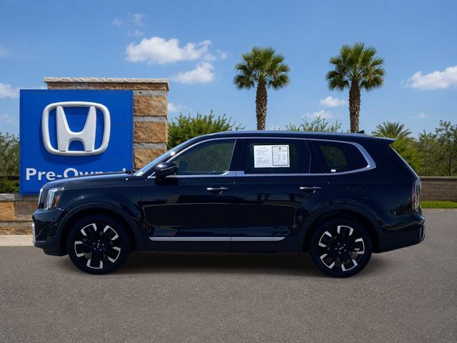 Used 2023 Kia Telluride SX AWD/4WD image 3