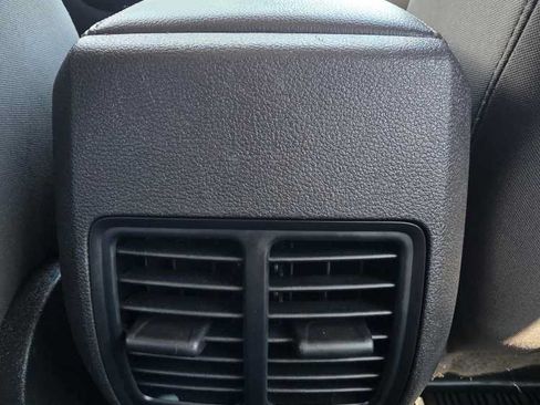 Used 2019 Ford Escape SE AWD/4WD image 19