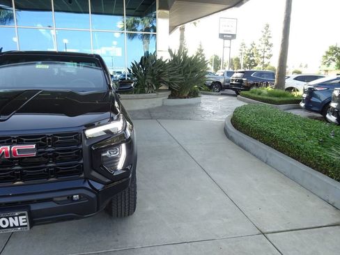 New 2026 GMC Canyon Elevation w/ Convenience Package RWD image 30