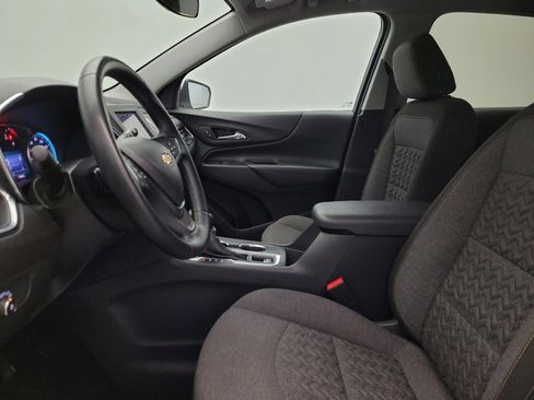 Used 2024 Chevrolet Equinox LT image 17