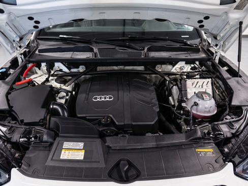 Used 2025 Audi Q5 2.0T Premium AWD/4WD image 11