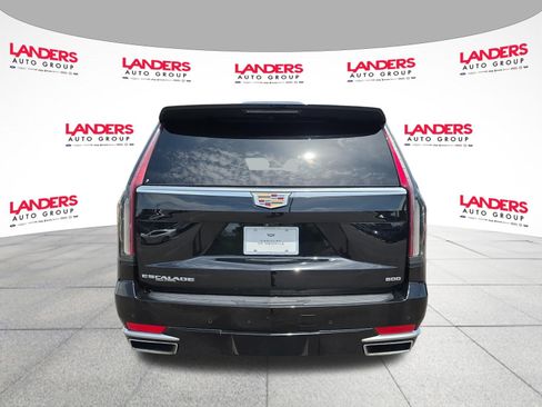 Used 2022 Cadillac Escalade ESV Premium Luxury AWD/4WD image 4