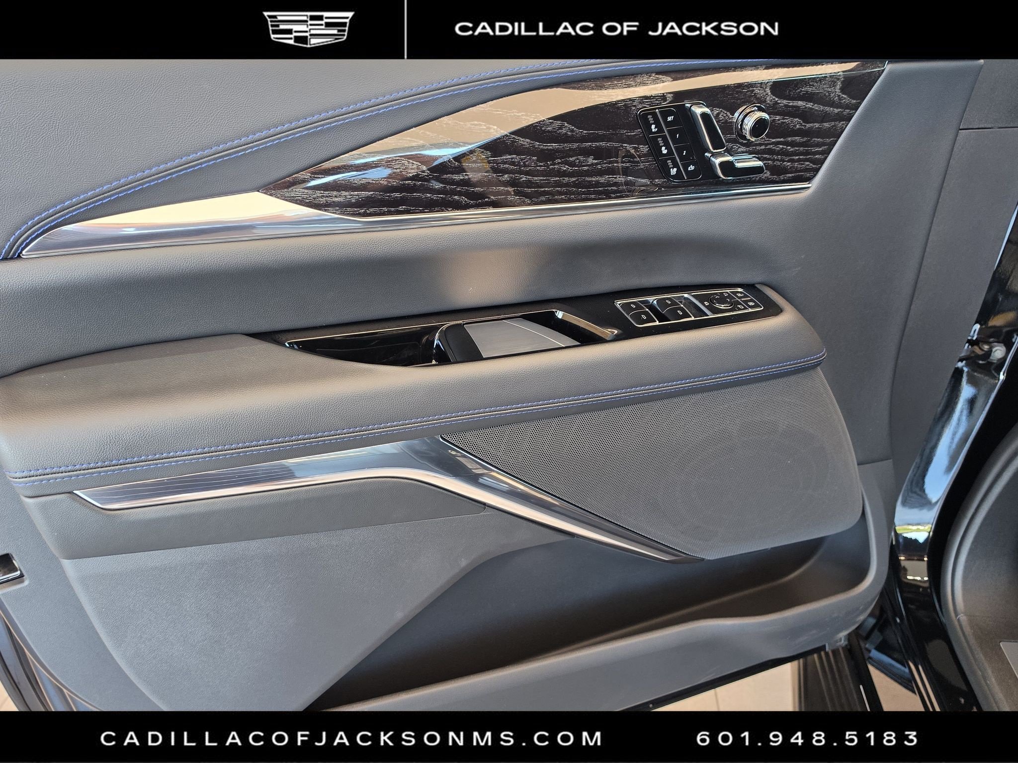 New 2026 Cadillac Escalade IQ Luxury 1 AWD/4WD image 13
