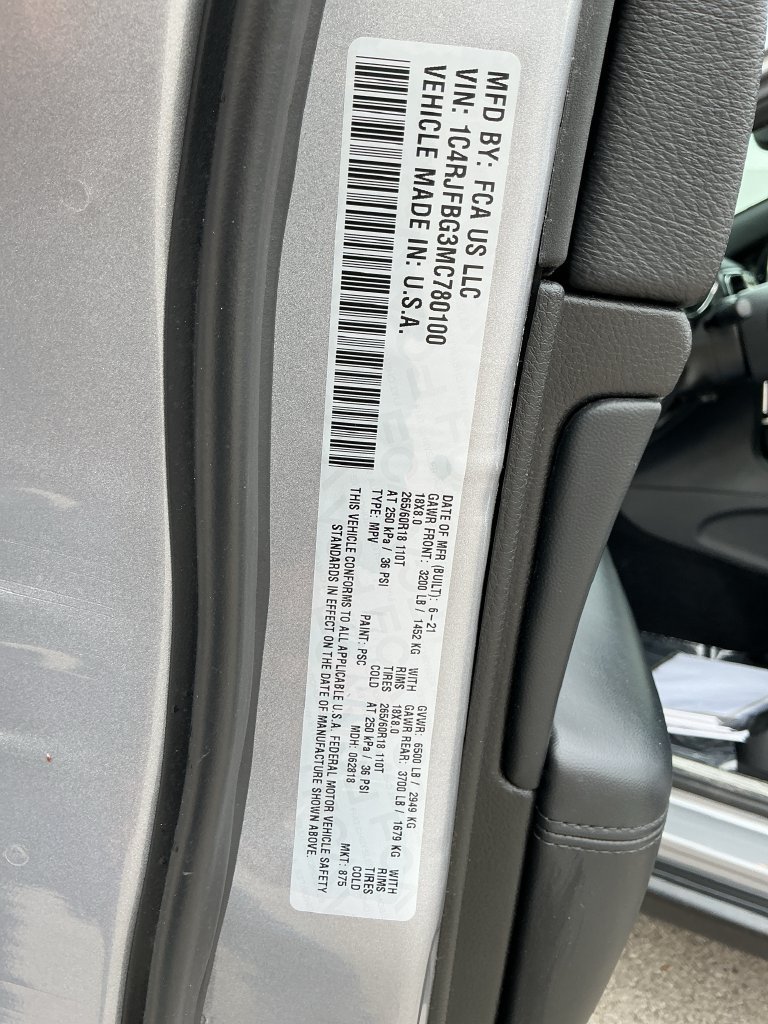 Certified 2021 Jeep Grand Cherokee Limited AWD/4WD image 32