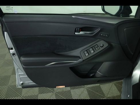 Used 2019 Toyota Avalon Touring image 24