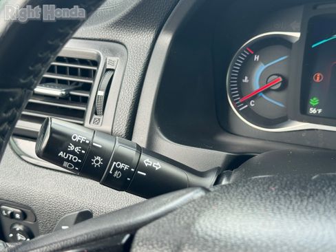 Used 2021 Honda Pilot Touring image 28