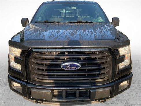 Used 2016 Ford F150 XLT w/ Equipment Group 302A Luxury AWD/4WD image 7