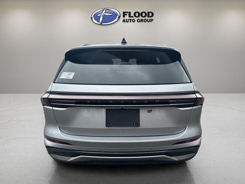 New 2026 Lincoln Nautilus Reserve w/ Jet Appearance Package image 6