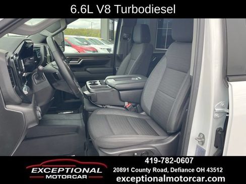 Used 2024 Chevrolet Silverado 2500 LT w/ Convenience Package AWD/4WD image 10