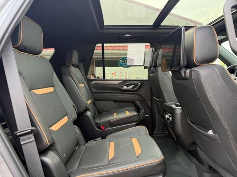 Used 2021 GMC Yukon AT4 w/ AT4 Premium Package AWD/4WD image 23