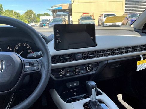 New 2026 Honda HR-V LX image 13