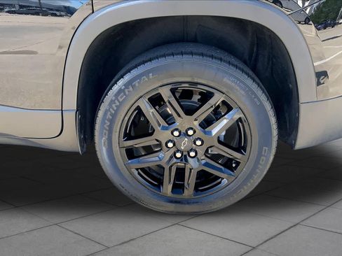 Certified 2022 Chevrolet Traverse LS w/ LPO, Cargo Package FWD image 10