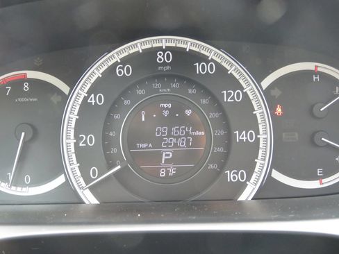 Used 2015 Honda Accord EX-L image 21