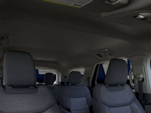 New 2026 Ford Explorer Active image 22