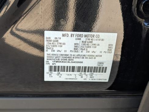 Used 2020 Ford Explorer ST w/ Premium Technology Package AWD/4WD image 32