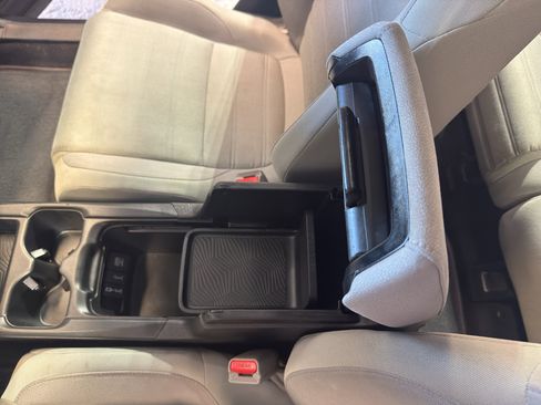 Used 2017 Honda CR-V EX image 22
