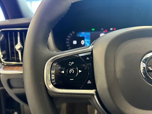 Certified 2023 Volvo S60 B5 Plus w/ Climate Package AWD/4WD image 12